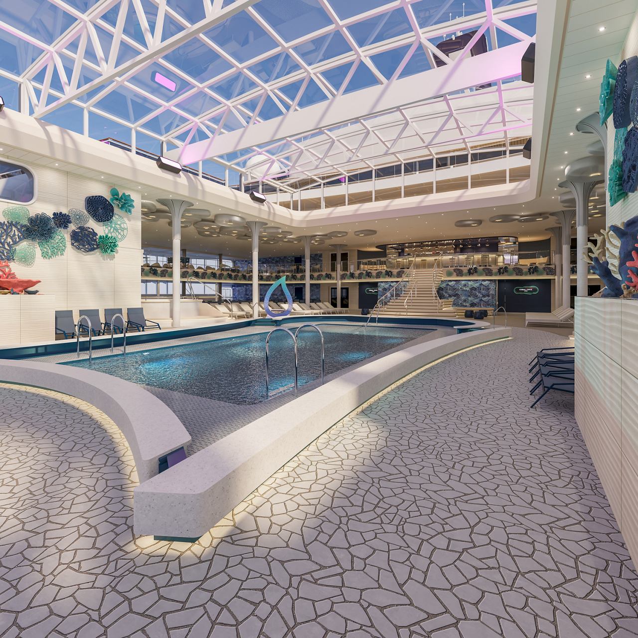 Moderner Innenpool mit interaktiver Beleuchtung auf einem Kreuzfahrtschiff | MSC Cruises