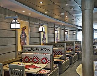 L'atmosphère accueillante du restaurant Calumet sur le MSC Divina enrichit votre expérience culinaire | MSC Croisières
