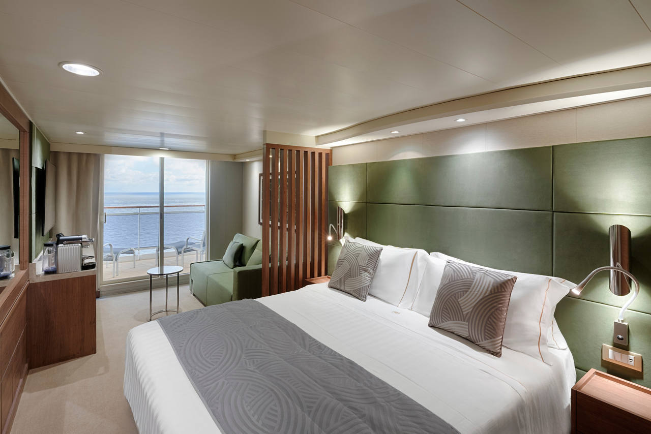 Stylish and contemporary interior of a luxurious suite on a cruise ship | MSC Cruises