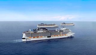 Das Schiff gleitet sanft über ruhige Gewässer und bietet eine unvergessliche Reise | MSC Cruises