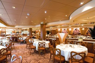 A welcoming view of L'Oleandro Restaurant aboard MSC Musica, inviting guests to enjoy delightful dining experiences | MSC Cruises