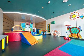 Une aire de jeux intérieure colorée conçue pour le plaisir et la créativité des enfants | MSC Croisières