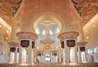 Sheikh Zayed Mosque, Abu Dhabi, United Arab Emirates | MSC Cruises