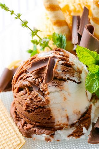 A delicious dessert featuring chocolate ice cream, wafers, and mint leaves for a refreshing touch | MSC Cruises
