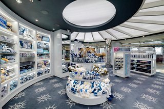 A bright and welcoming shop on the MSC Seaview, featuring a variety of gadgets and clothing for guests | MSC Cruises