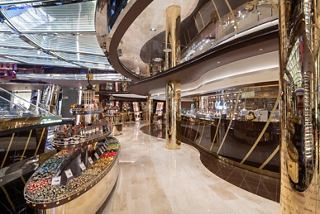 An inviting view of the elegant Venchi 1878 Chocolate Bar on MSC Seaview, perfect for sweet indulgences | MSC Cruises