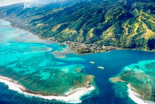 Aerial view of the stunning coastline and lush mountains of Papeete, Tahiti in French Polynesia | MSC Cruises