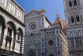 La cathédrale emblématique Santa Maria del Fiore avec son impressionnant dôme à Florence | MSC Croisières