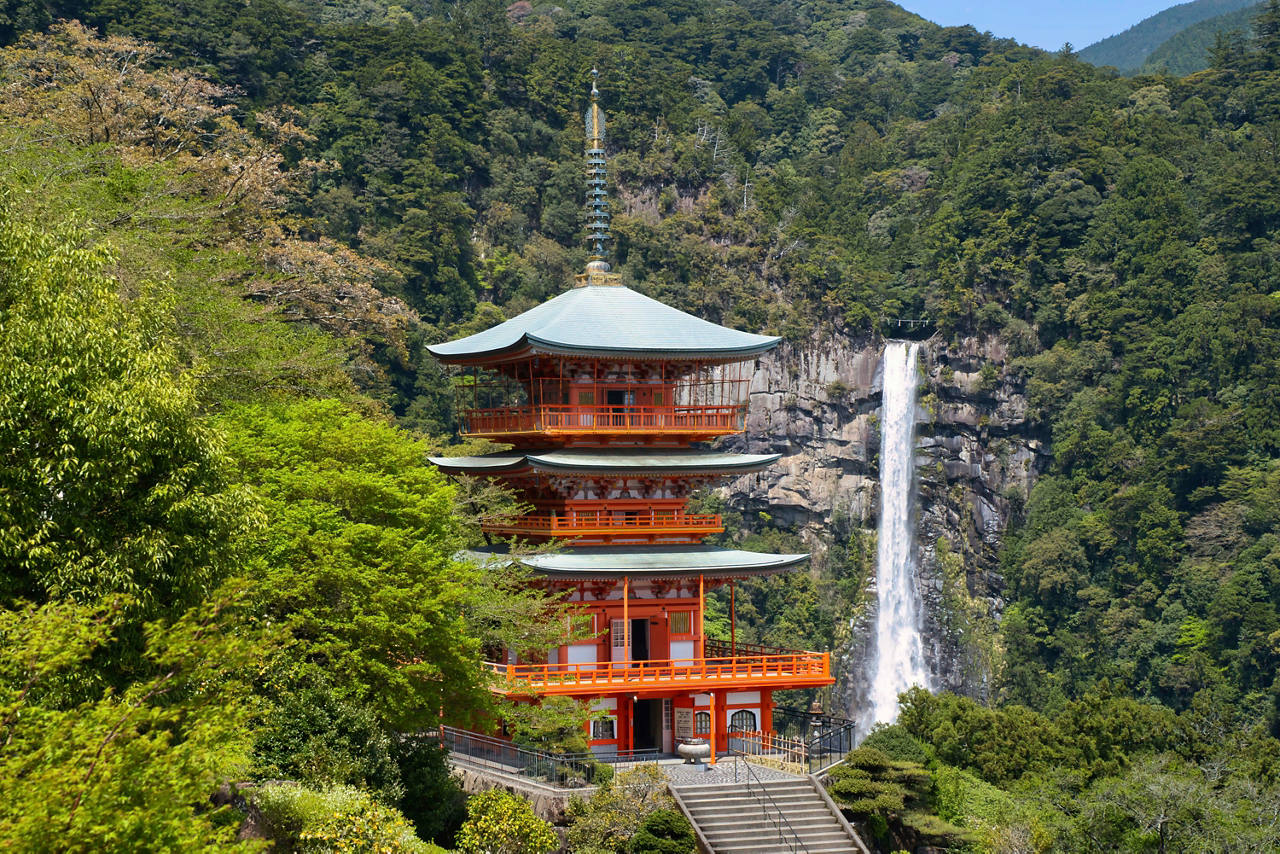 Nachi Taisha Shrine and waterfall, Kumano | MSC Cruises