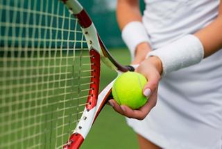 Close-up of a match at the tennis court | MSC Cruises