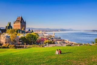 La belle ville de Québec avec le majestueux Château Frontenac et la sérénité du fleuve Saint-Laurent | MSC Croisières