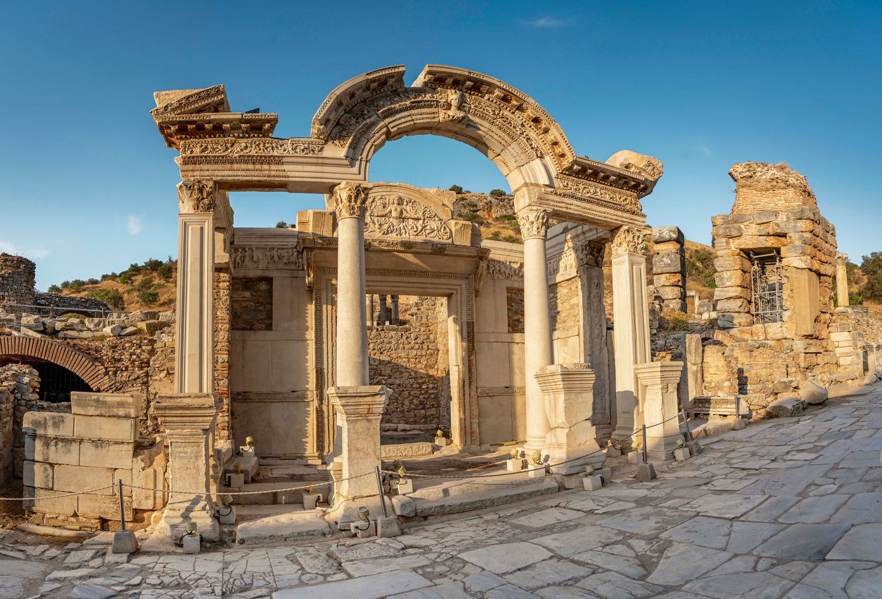 Ancient ruins at the archaeological site of Ephesus in Turkey under a clear blue sky | MSC Cruises