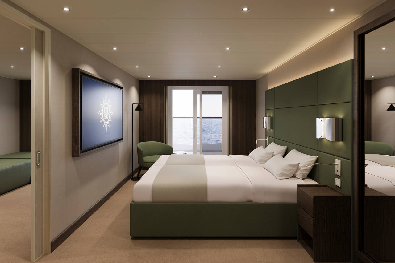 MSC YACHT CLUB EXECUTIVE AND FAMILY SUITE WITH BALCONY SUITE DECK | MSC Cruises