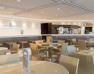 Ein modernes Restaurant mit einer gemütlichen Atmosphäre und stilvollen Möbeln | MSC Cruises