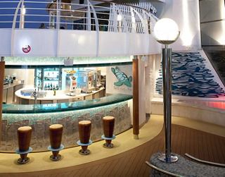 A stylish bar area with comfortable seating, perfect for relaxation and socialising on board | MSC Cruises